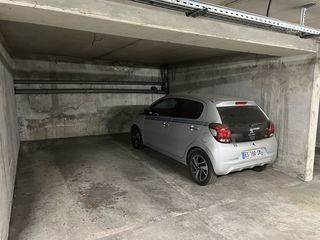  Parking / Garage � louer 12 m�