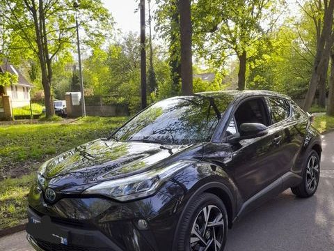 Toyota C-HR Hybride 2.0L Design Ultimate 2024 occasion Maisons-Laffitte 78600