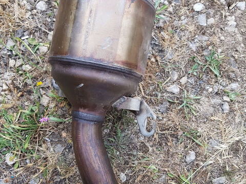 Pi&egrave;ces et &eacute;quipements Voiture Pi&egrave;ces et &eacute;quipements Voiture  occasion Mouans-Sartoux 06370