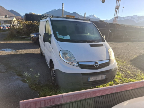 Opel Vivaro VIVARO CA 2700 C1 2.0 CDTI 115 PACK CLIM 2008 occasion Annecy 74000
