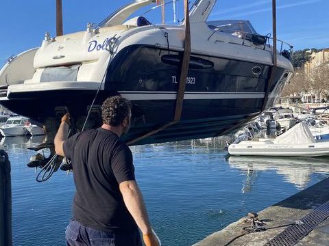 Bateaux &agrave; moteur Vedette - Yacht - Offshore 2002 occasion Vence 06140