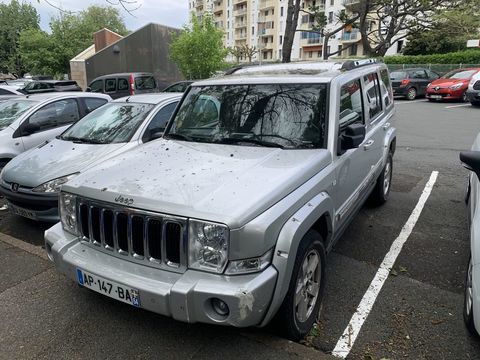Jeep commander 3.0 CRD Laredo A