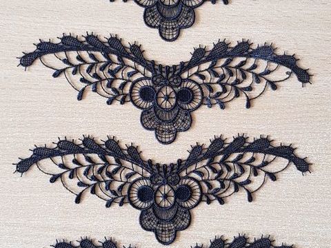 4 broderies noires 17x6 cm 3 Carnon Plage (34)