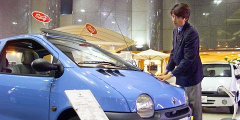 La Renault Twingo devient officiellement une voiture ancienne !