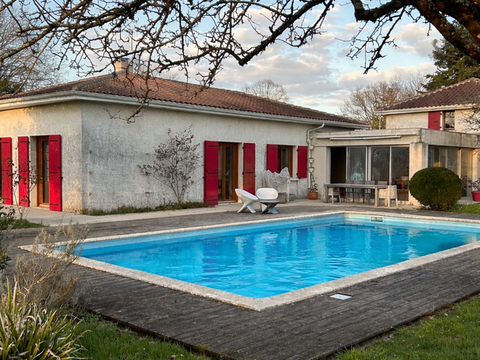   Maison � la campagne Maison - 7 pi�ce(s) - 210 m�