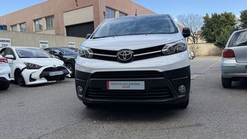 Toyota Proace PROACE MEDIUM 2.0L 140 D-4D BVM6 START 2025 occasion Villeurbanne 69100