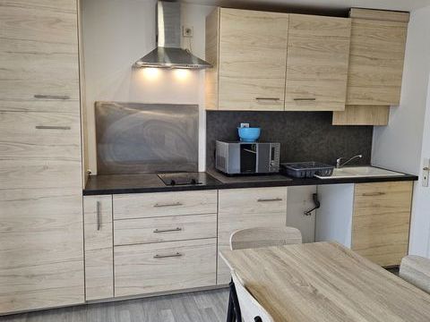   Studio meubl� � Fleury les Aubrais (45400) Appartement - 1 pi�ce(s) - 19 m�