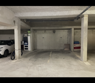  Parking / Garage � vendre 12 m�