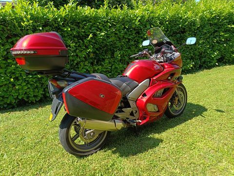 Moto HONDA 2011 occasion Le Perr&eacute;on 69460