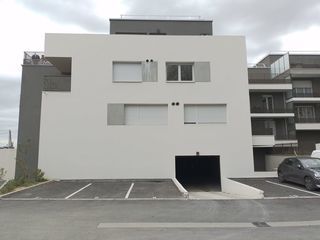  Parking / Garage � louer 13 m�