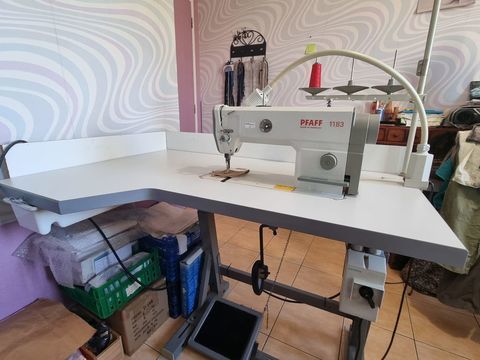 Machine a coudre Industrielle PFAFF 1100 81150 Castelnau-de-l�vis