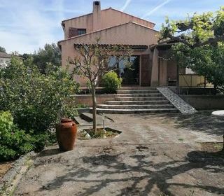  Maison � vendre 9 pi�ces 180 m�