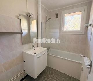  Appartement � louer 3 pi�ces 64 m�