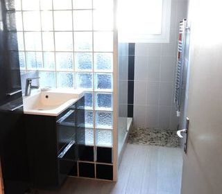  Appartement � vendre 3 pi�ces 77 m�