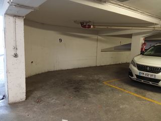  Parking / Garage � louer 12 m�