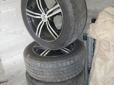 Pi&egrave;ces et &eacute;quipements Voiture Pi&egrave;ces et &eacute;quipements Voiture  occasion Luzenac 09250