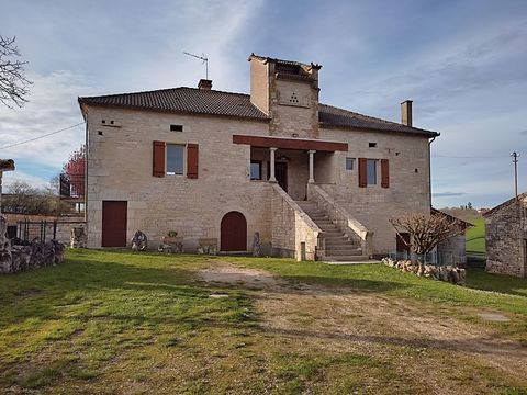   MAISON Maison - 5 pi�ce(s) - 107 m�