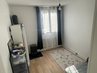  Appartement � louer 4 pi�ces 77 m�
