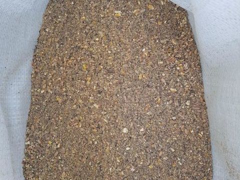 Sp&eacute;cial nourriture poule pondeuse :-) 29 77540 Courpalay