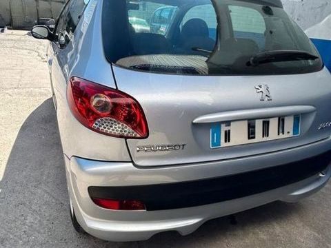 Peugeot 206 + 1.1e 60ch Trendy 2009 occasion Colombes 92700