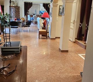  Villa � vendre 6 pi�ces 210 m�