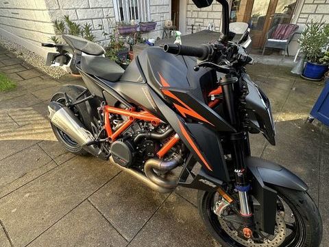 Moto KTM 2024 occasion Choisy-le-Roi 94600