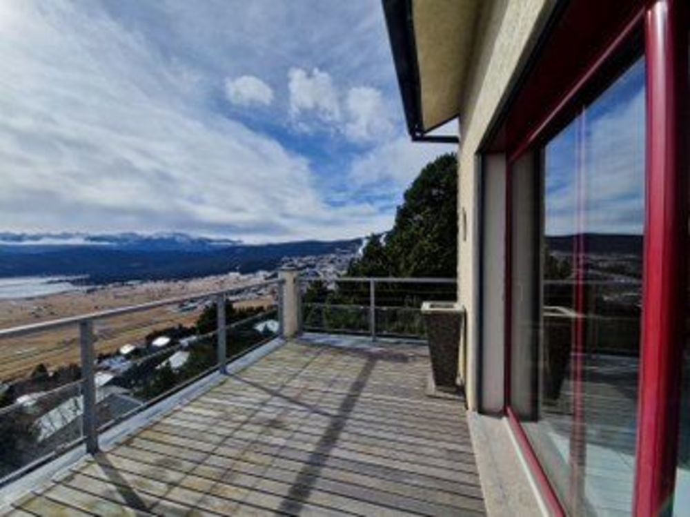 � vendre  Maison Les Angles (66210)