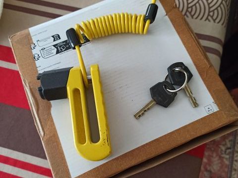 Pi&egrave;ces et &eacute;quipements Moto - Scooter - Quad Pi&egrave;ces et &eacute;quipements Moto - Scooter - Quad  occasion La Forest-Landerneau 29800