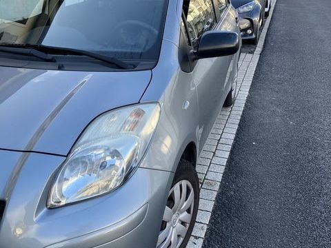 Toyota Yaris 1.0 - 69 VVT-i 2010 occasion Pontault-Combault 77340