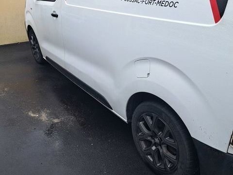 Peugeot Expert EXPERT CABINE APPROFONDIE LONG 1.6 BLUEHDI 95 BVM5 FIXE PRO 2017 occasion Cussac-Fort-M&eacute;doc 33460