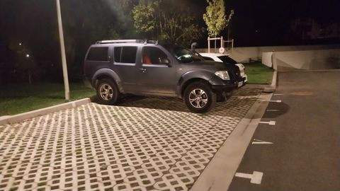 Nissan Pathfinder 2.5 dCi 174 ch Confort A 2005 occasion Cambo-les-Bains 64250