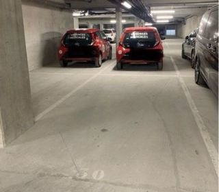  Parking / Garage � louer 12 m�