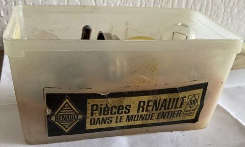 Pi&egrave;ces et &eacute;quipements Voiture Pi&egrave;ces et &eacute;quipements Voiture  occasion Nancy 54000