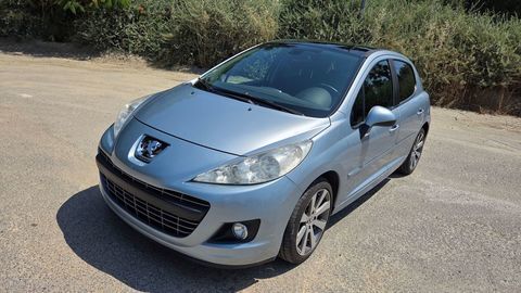 Peugeot 207 1.6 THP 156ch F&eacute;line 2010 occasion Toulon 83000