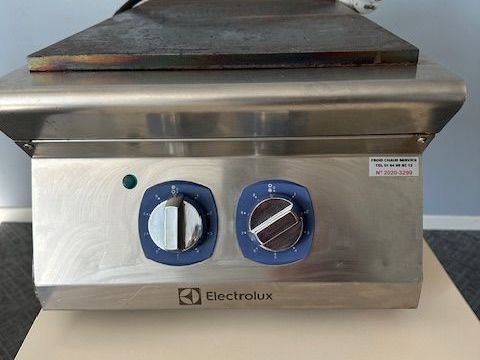 Plaque de cuisson 800 95700 Roissy-en-france