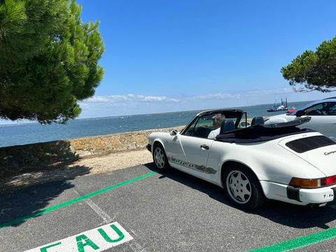 Porsche 911 SC 911 sc  Cabriolet, int&eacute;rieur, tissu et cuir bleu marine 1982 occasion Arcachon 33120