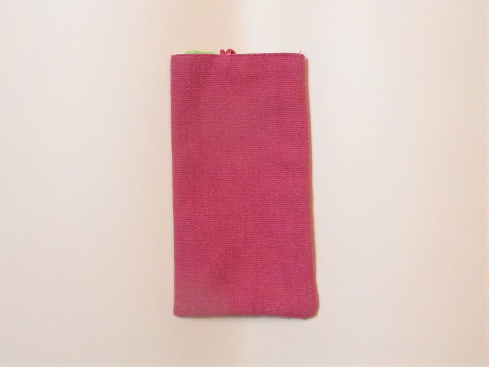 Etui &agrave; Lunettes en Tissu Rose et Vert Clair avec son Bouton Maroquinerie