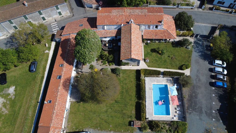 � vendre  Propri�t�/ch�teau Mornac-sur-Seudre (17113)