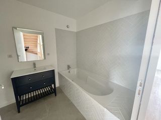  Appartement � vendre 5 pi�ces 120 m�