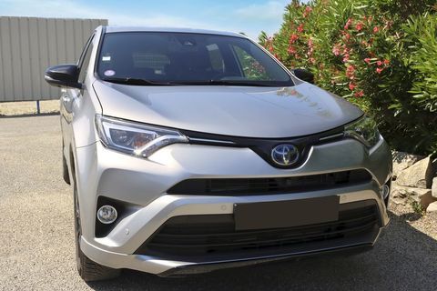 Toyota RAV 4 RAV4 Hybride 197ch AWD Collection 2018 occasion Cl&eacute;on-d'Andran 26450
