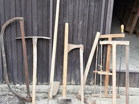 Outils divers 10 Olliergues (63)