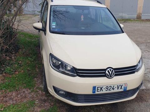 Volkswagen Touran 1.6 TDI 105 FAP Trendline 2012 occasion La Voulte-sur-Rh&ocirc;ne 07800