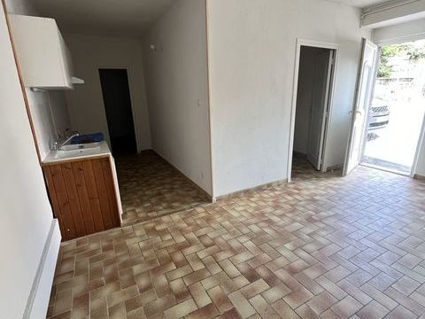   APPARTEMENT 3 PIECES RDC 47M� LE BOURG SAINT-VALLIER Appartement - 3 pi�ce(s) - 47 m�