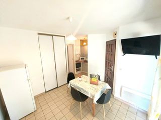  Appartement � louer 5 pi�ces 40 m�