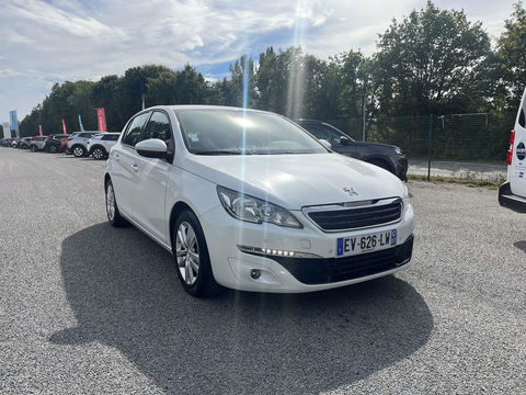 Peugeot 308 5p Active PureTech 1.2 110 cv 2017 occasion Limoges 87280