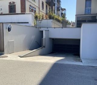  Parking / Garage � louer 13 m�