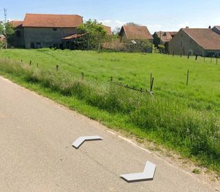  Remise / Grange � vendre 2 pi�ces 250 m�