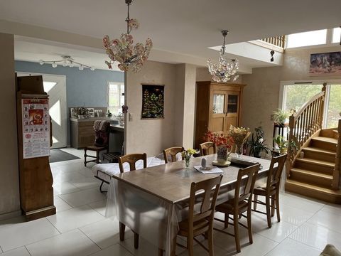   Pavillon de 2017 177 m2 6 pi�ces CLASSE ENERGIE A Maison - 6 pi�ce(s) - 177 m�