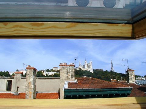   Bellecour duplex dernier �tage Appartement - 3/4 pi�ce(s) - 111 m�