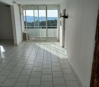  Appartement � vendre 4 pi�ces 79 m�